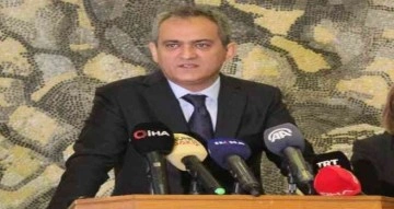 Bakan Özer, Gaziantep’teki eğitim yatırımları hakkında bilgi verdi
