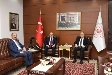Bakan yardımcısı Alparslan Kavaklıoğlu’ndan Tutulmaz’a ziyaret
