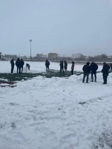 BAL 1. Grup’ta  Erganispor - Yeşil Vartospor maçı kar engeline takıldı
