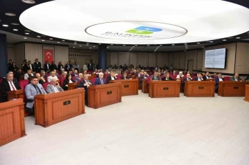 Balıkesir Büyükşehir, suya yüzde 15 indirim yaptı
