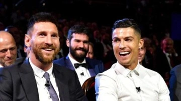 Ballon d'Or ödülü sonrası Cristiano Ronaldo, Lionel Messi ile dalga geçti!