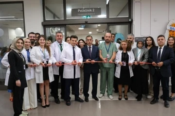Başakşehir Çam ve Sakura Şehir Hastanesi Dermatokozmetoloji Merkezi açıldı: &quot;Estetik uygulamalar güvenilir ellerde yapılacak&quot;
