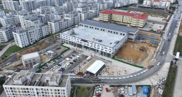 Başakşehir’in dördüncü kapalı pazarı hizmete açıldı
