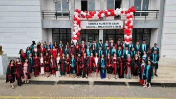 Başkan Babat 120 öğrencinin mezuniyet masraflarını karşıladı
