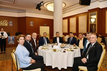 Başkan Bozkurt, Bulgaristan göçmeni vatandaşlarla kahvaltı programında buluştu
