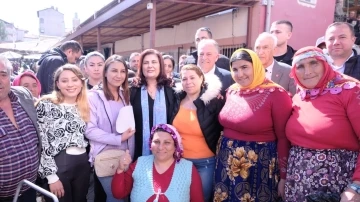 Başkan Çerçioğlu Karacasu’da vatandaşlarla buluştu
