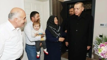 Başkan Erdoğan, 12 ayda Kur'an-ı Kerim'i ezberleyen görme engelli hafız ziyaret etti
