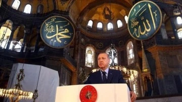 Başkan Erdoğan Ayasofya'da! Camii hınca hınç doldu