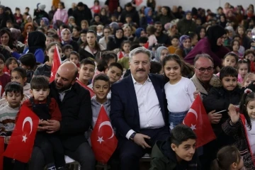 Başkan Palancıoğlu’ndan öğrencilere karne şenliği hediyesi
