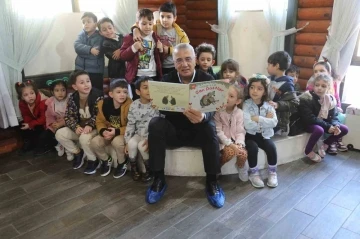 Başkan Tarhan: &quot;Kütüphane, çocuklarımızın kitaplarla buluşması için eşsiz bir fırsat sunuyor&quot;
