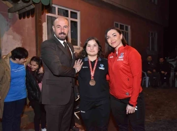 Başkan Togar’dan Türkiye üçüncüsü sporcuya tebrik
