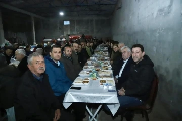 Başkan Tosun, kırsal mahalle sakinleriyle iftar yemeğinde bir araya geldi
