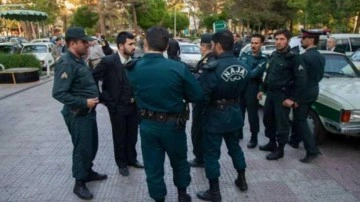 Başörtüsü protestoları sonrası İran, "ahlak polisi" birimini kaldırdı