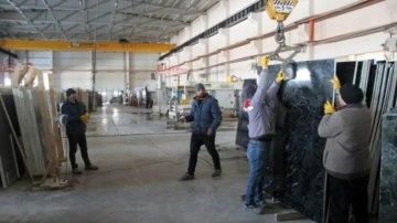 Bayburtlu doğal taş fabrikası ihracata başladı