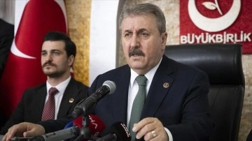 BBP Genel Başkanı Mustafa Destici: "Cumhurbaşkanımızın Tekrar Adaylık Yolu Açılabilir"