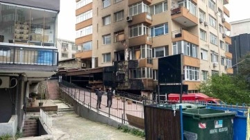Beşiktaş'ta 29 kişinin Hayatını Kaybettiği Gece Kulübü Yangınında 16 Katlı Bina Görüntülendi