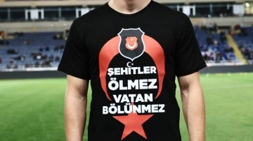 Beşiktaş'tan anlamlı destek! Şehitlerimiz unutulmadı