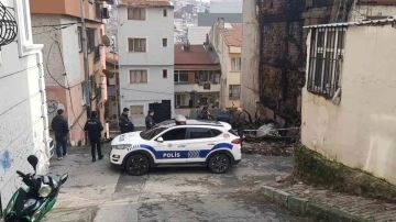 Beyoğlu’nda bir kişinin öldüğü yangında olay yerindeki çalışmalar tamamlandı
