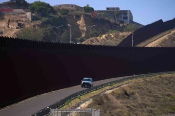 Biden ve Trump aynı gün ABD-Meksika sınırını ziyaret edecek
