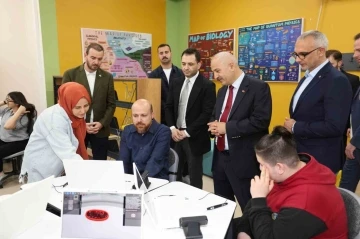 Bilal Erdoğan’dan Güzide Gençlik Merkezi’ne ziyaret
