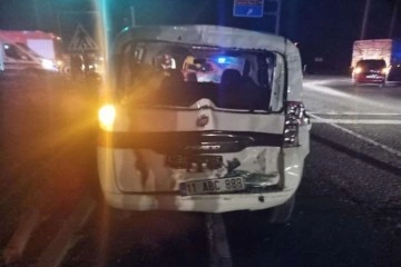 Bilecik'te meydana gelen zincirleme trafik kazasında 4 kişi yaralandı
