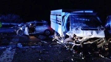 Bingöl-Elazığ Yolunda Korkunç Kaza: 3 Kişi Hayatını Kaybetti
