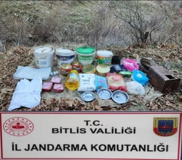 Bitlis’te silah ve mühimmat ele geçirildi

