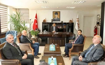 Bitlis Valisi Erol Karaömeroğlu, Ahlat’a çeşitli ziyaret ve incelemelerde bulundu
