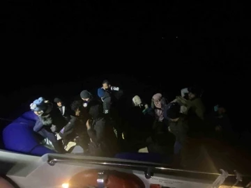 Bodrum’da 35 düzensiz göçmen kurtarıldı, 19 düzensiz göçmen yakalandı

