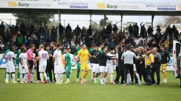 Bodrum FK'nin Yardımcı Antrenörü Hakan Dolutaş: Maçta İsmet Taşdemir'in Atılması Skandal Karardı