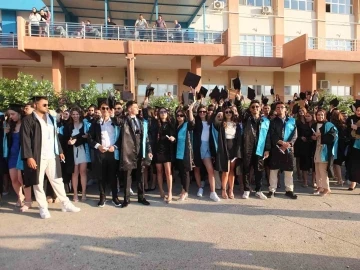 BUBFA yeni mezunlarını törenle uğurladı
