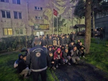 Bursa'da Göçmen Kaçakçılığı Operasyonu!