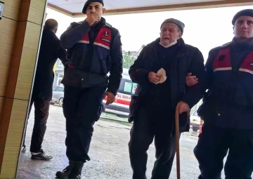 Bursa’da tutuklanan 81 yaşındaki adam hüngür hüngür ağladı
