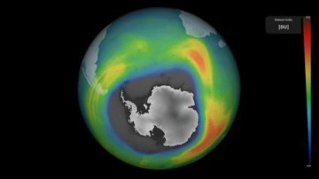 "Buzlar kıtası" tehlikede! Ozon tabakasında büyük delik