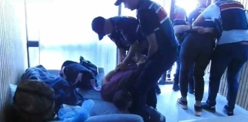 Çanakkale’de jandarmadan nefes kesen FETÖ operasyonu

