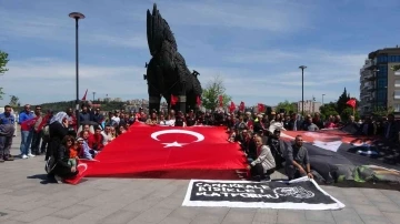 Çanakkaleli gençler 19 Mayıs’ta Samsun’da olmak için bin 100 kilometre pedal çevirecek
