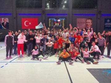 Çayırova Belediyesi Gaziantep Basketbol'u Evinde Mağlup Etti