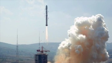 Çin, Ay Keşifinde Yeni Adım: Çüeçiao-2 Uydusu Fırlatıldı