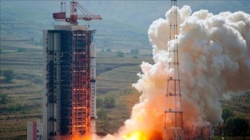 Çin, Yünhay-2 Uydularının İkinci Grubunu Uzaya Fırlattı