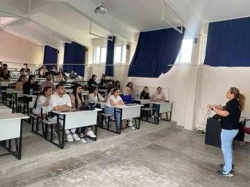 Çine’de üniversite öğrencilerine “Narkogençlik Eğitimi” verildi
