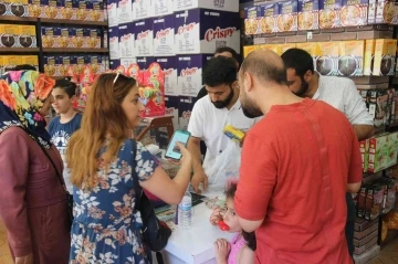 Çölyak hastası yeğeni için gıdalara ulaşamayınca, hastalar için market açtı
