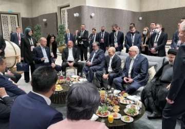 Cumhurbaşkanı Erdoğan, “Ebedî Şehir"de ŞİÖ Zirvesi’ne katılan liderlerle sohbet etti