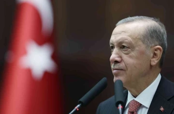 Cumhurbaşkanı Erdoğan: “En uygun olan vakitte karadan da teröristlerin tepesine bineceğiz&quot;
