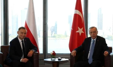 Cumhurbaşkanı Erdoğan, Polonya Cumhurbaşkanı Duda ile görüştü
