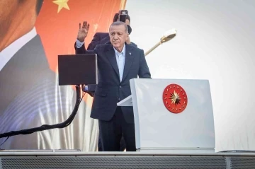 Cumhurbaşkanı Erdoğan, Putin ile girdiği ‘domates’ diyaloğunu anlattı
