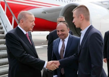 Cumhurbaşkanı Erdoğan, Ukrayna ziyareti için Polonya’ya geldi
