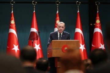 Cumhurbaşkanı Erdoğan: 'Yok dedikleri fabrikada 3 dakikada bir araç üretiliyor'