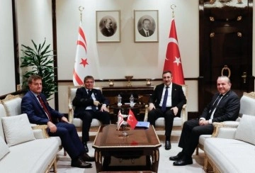 Cumhurbaşkanlığı Külliyesi'nde Türkiye-KKTC İşbirliği Görüşüldü