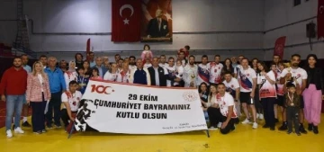 Cumhuriyet Kupası Voleybol Turnuvası sona erdi