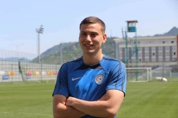 Dal Varesanovic: “Ana hedefim Rizespor’la Avrupa kupalarında oynamak”
